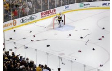 NHL: Un match fou entre les Bruins et Le canadien